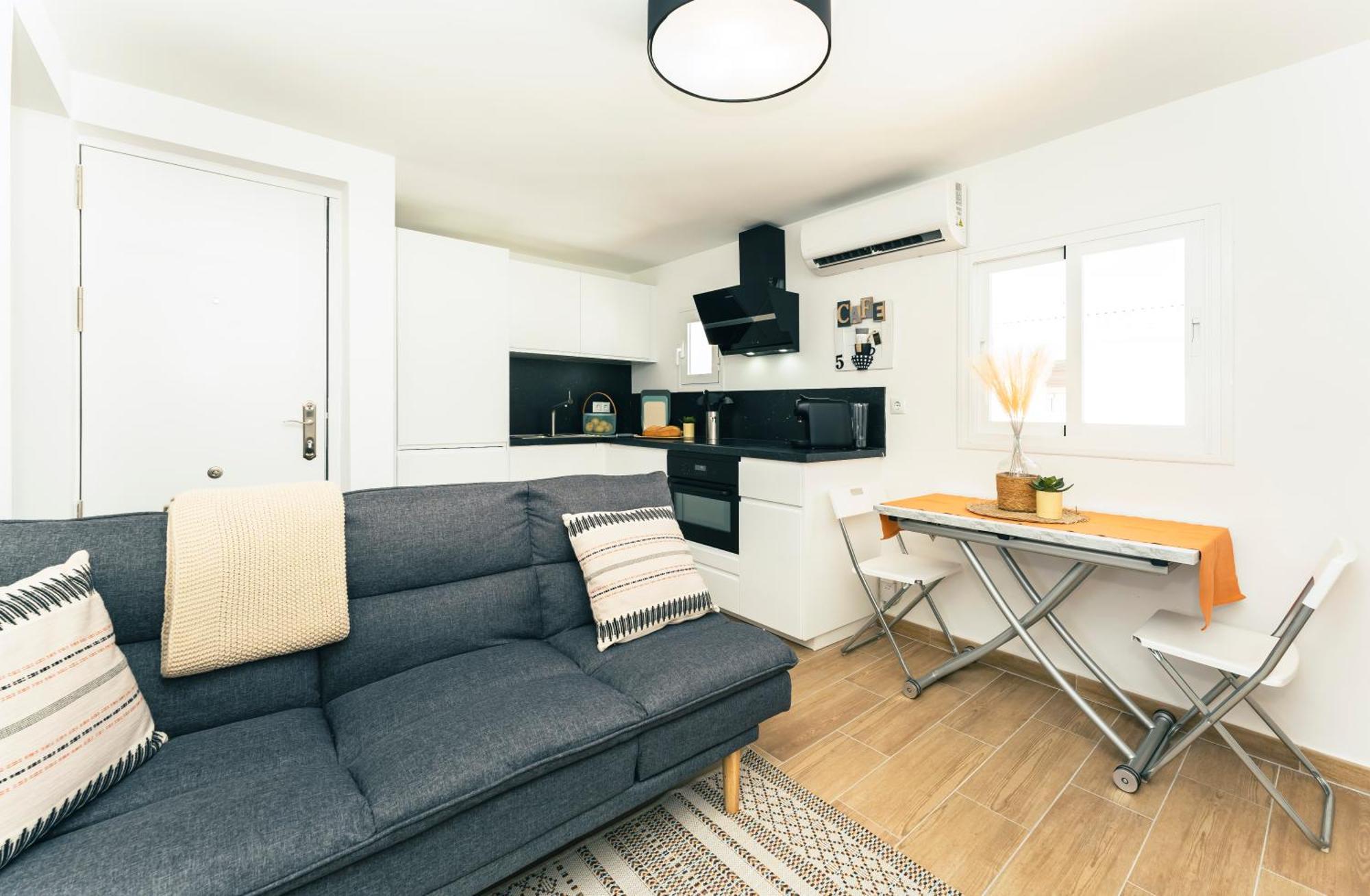 Apartamento 2 Dormitorios Cerca De La Playa En Casco Historico 에스테포나 외부 사진